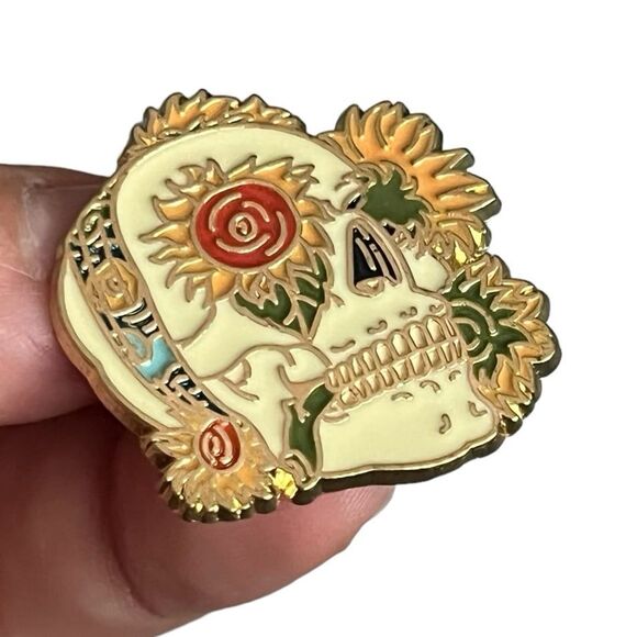Vincent Van Gogh Inspired Artwork Sunflower Skull Enamel Pin - Picture 3 of 9